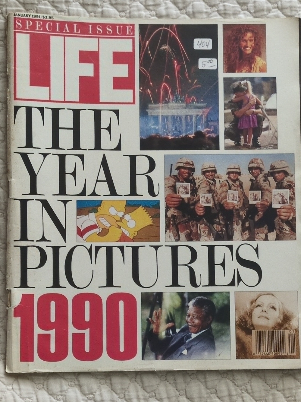 Magazine "The Year in Pictures 1990" Special Issue - White & Red Cover